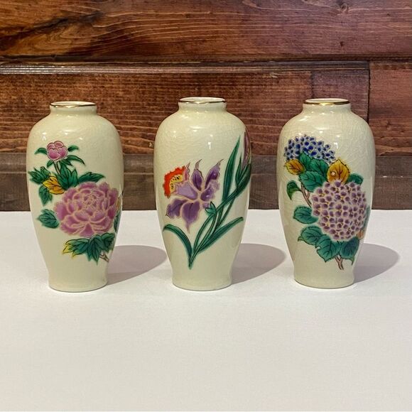 Homco Other - Vintage Homco Japanese Hand Painted Miniature Bud Vases Adorned W/ Flowers